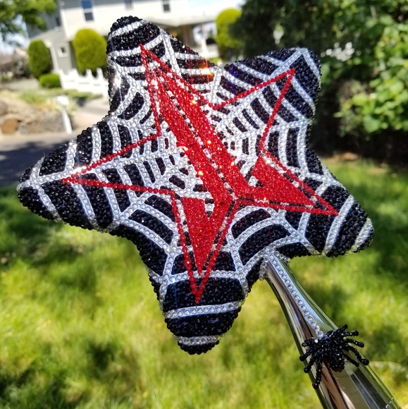 🆕️Jeffree Star, Bling, Custom Spider Web Mirror - Picture 3 of 12